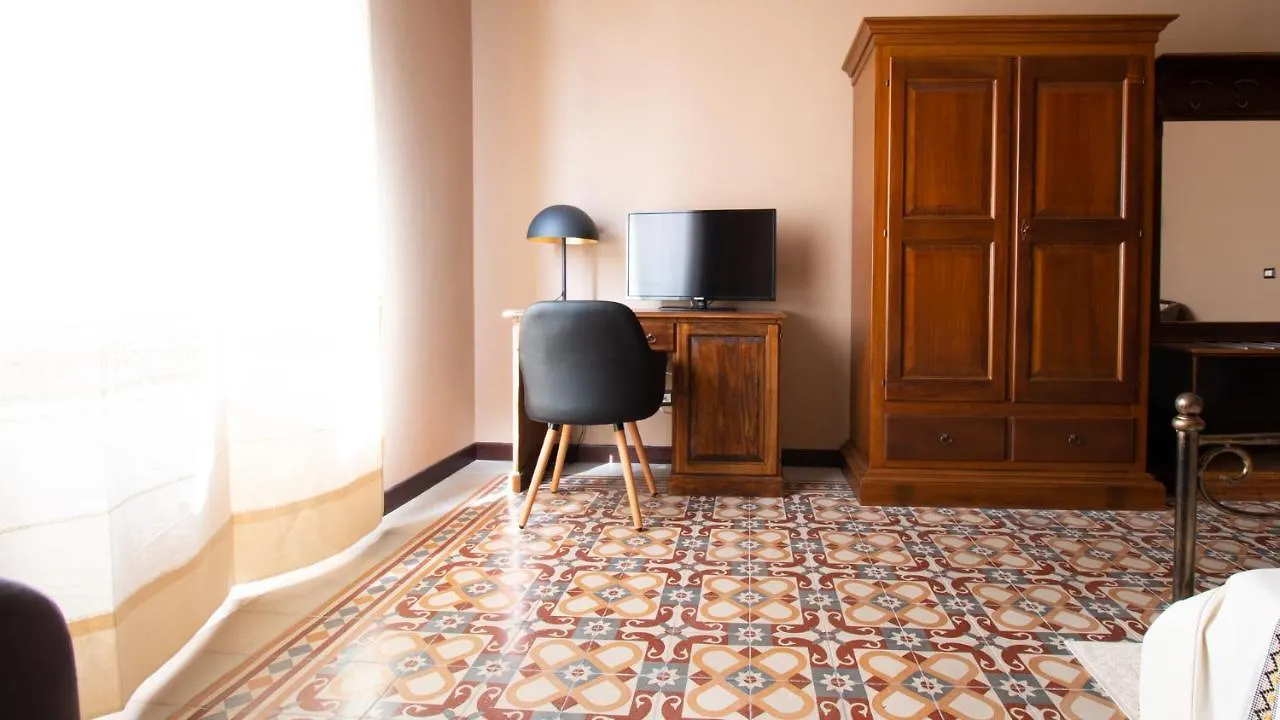 Welcomely - Cocco e Dessi Home Oristano 0*,