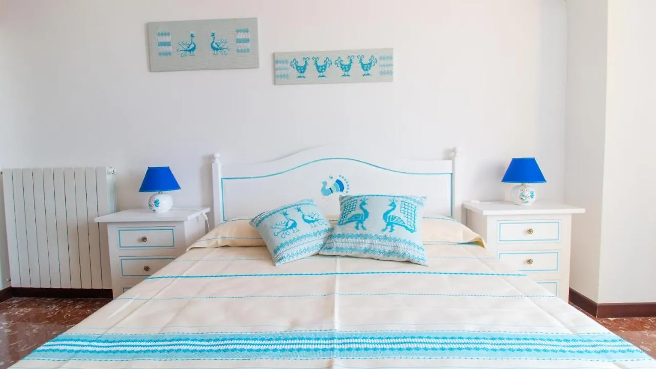 Welcomely - Cocco e Dessi Home Oristano Affittacamere