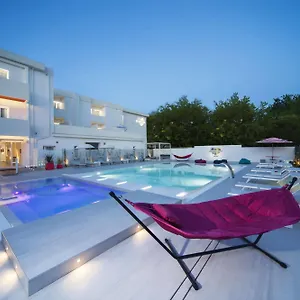 Boat - The Original 3*, Riccione Italien